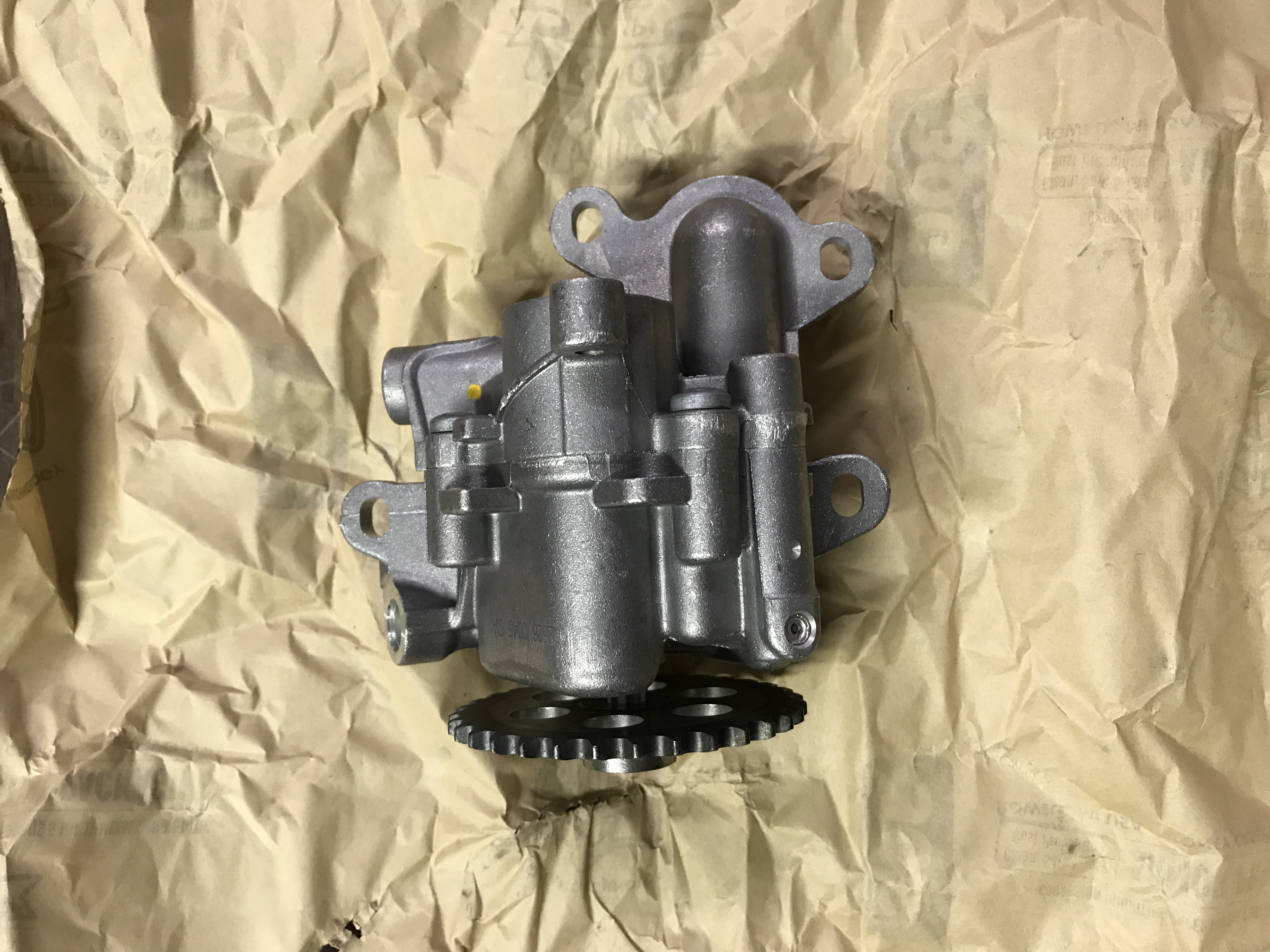 OIL PUMP , BOMBA DE ACEITE RANGER MAZDA BT50  MOTOR 3.2 Y 2.2    ORIGINAL FORD 